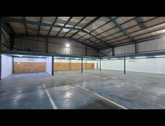 750M² WAREHOUSE FOR SALE IN SPARTAN
